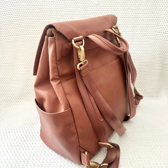Freshly Picked Desert Rose Classic Diaper Bag Backpack Convertible Shoulder Bag - Picture 9 of 15